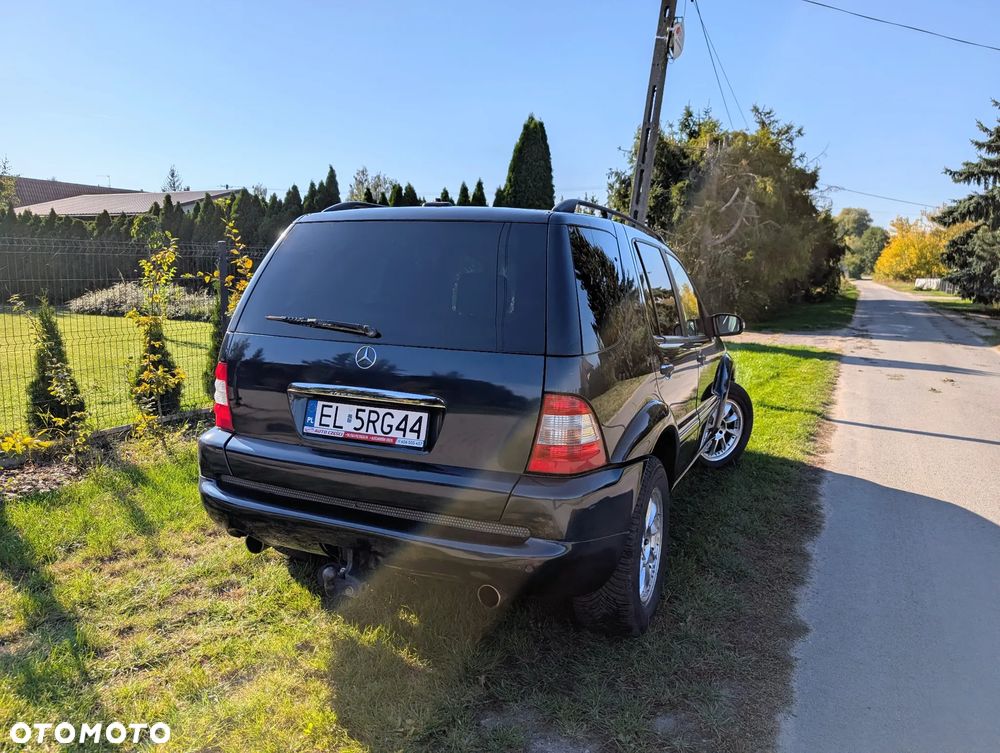 Mercedes-Benz ML 55 AMG - 3