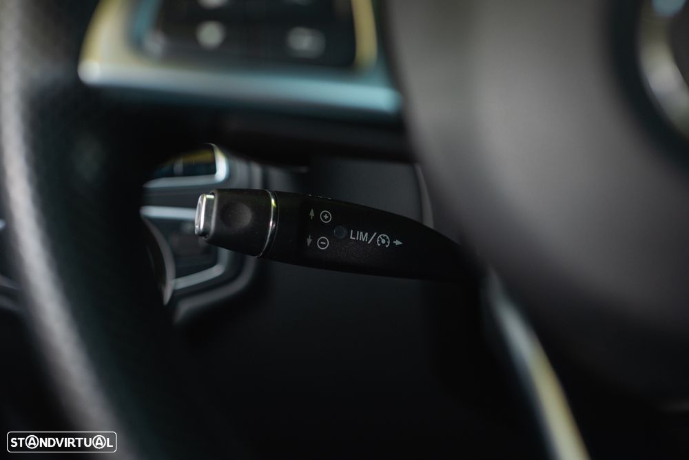 Mercedes-Benz GLC 250 d 4Matic 9G-TRONIC AMG Line - 15