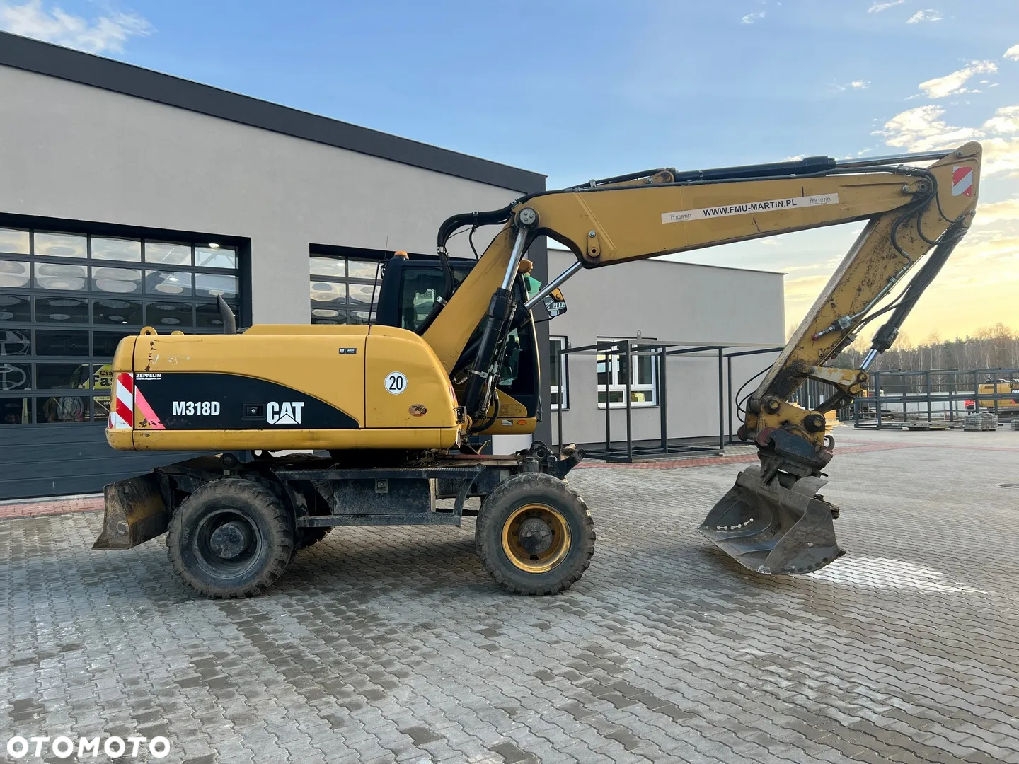 Caterpillar M318D - 6