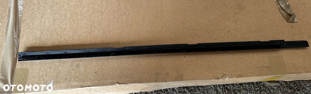 LISTWA ZGARNIAJĄCA LEWY PRZÓD CHROM PEUGEOT 3008 5008 II 9811580380 - 6