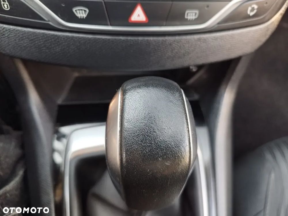 Peugeot 308 BlueHDi FAP 120 EAT6 Stop&Start Allure - 17