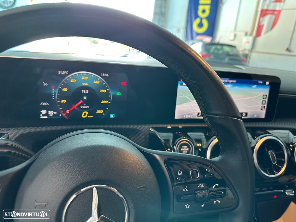 Mercedes-Benz CLA 180 - 15