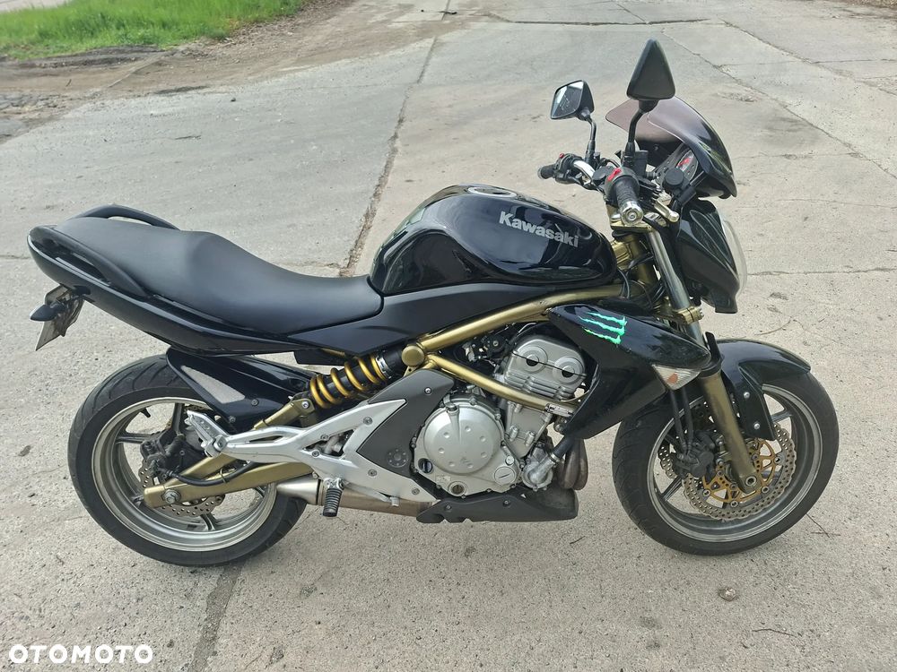 Kawasaki ER - 1