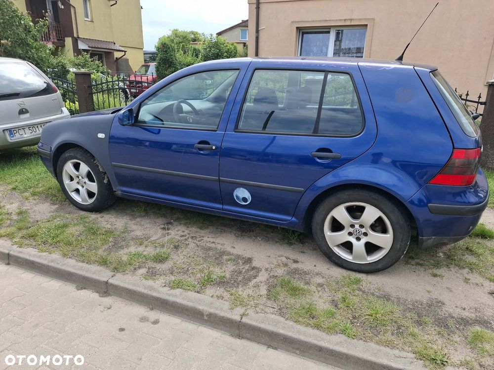 Volkswagen Golf 1.6 Comfortline - 2