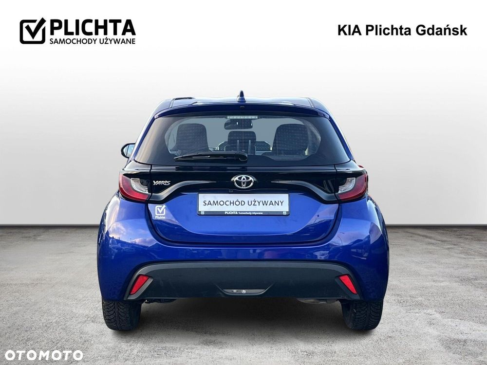 Toyota Yaris - 4