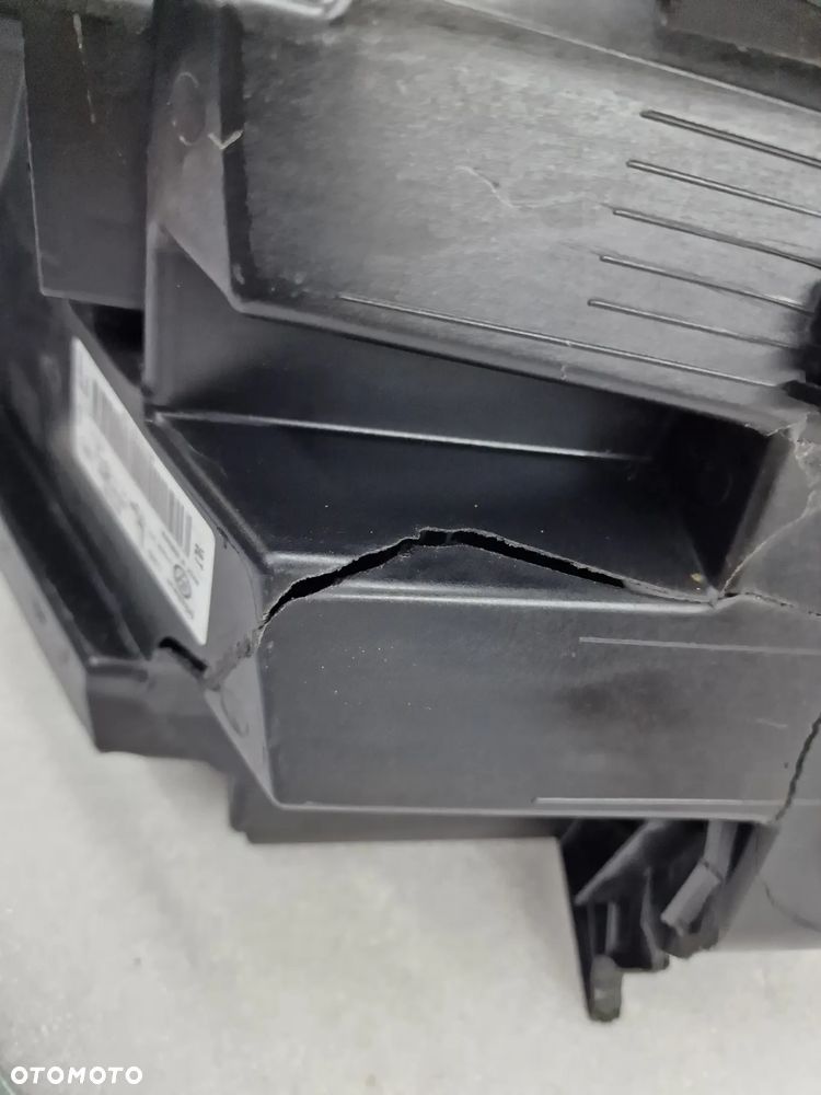 VW AMAROK I LIFT 2H3 16- LEWA LAMPA PRZEDNIA PRZÓD  XENON , NR 2H3941031B , NR AUKCJI LA86 - 16