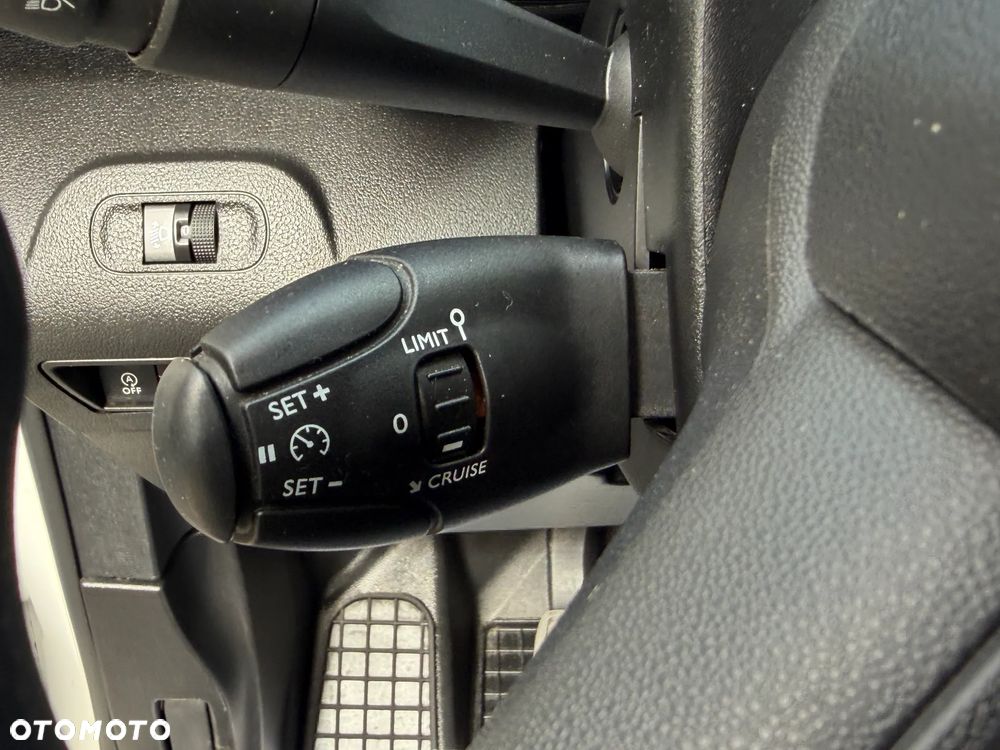 Citroën BERLINGO - 27