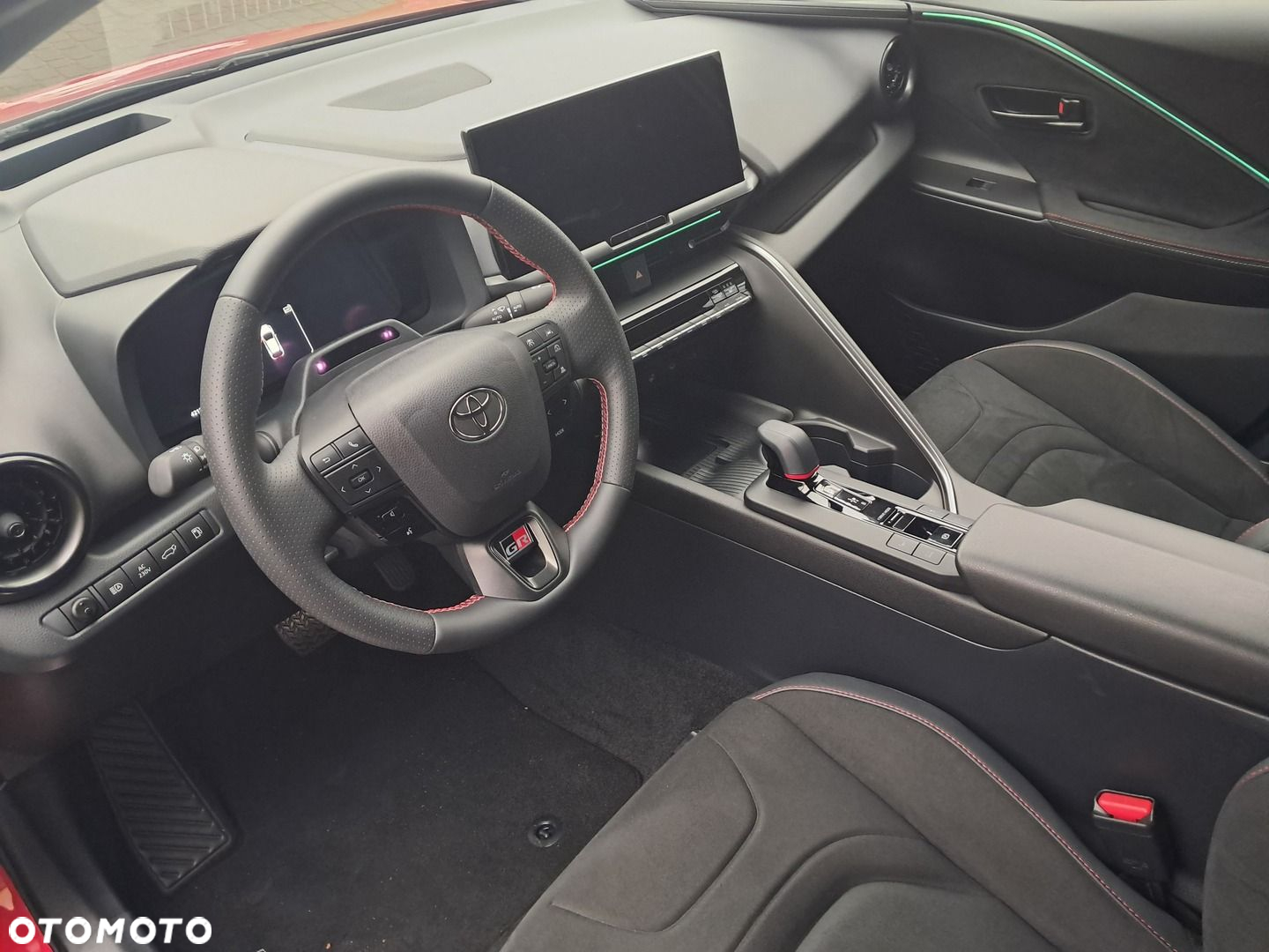 Toyota C-HR - 10