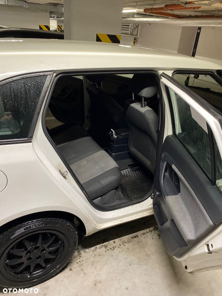 Skoda Fabia 1.6 TDI DPF Active - 20