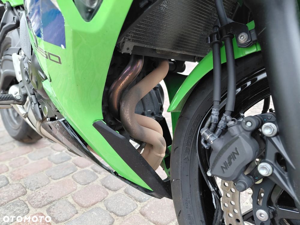 Kawasaki Ninja - 8