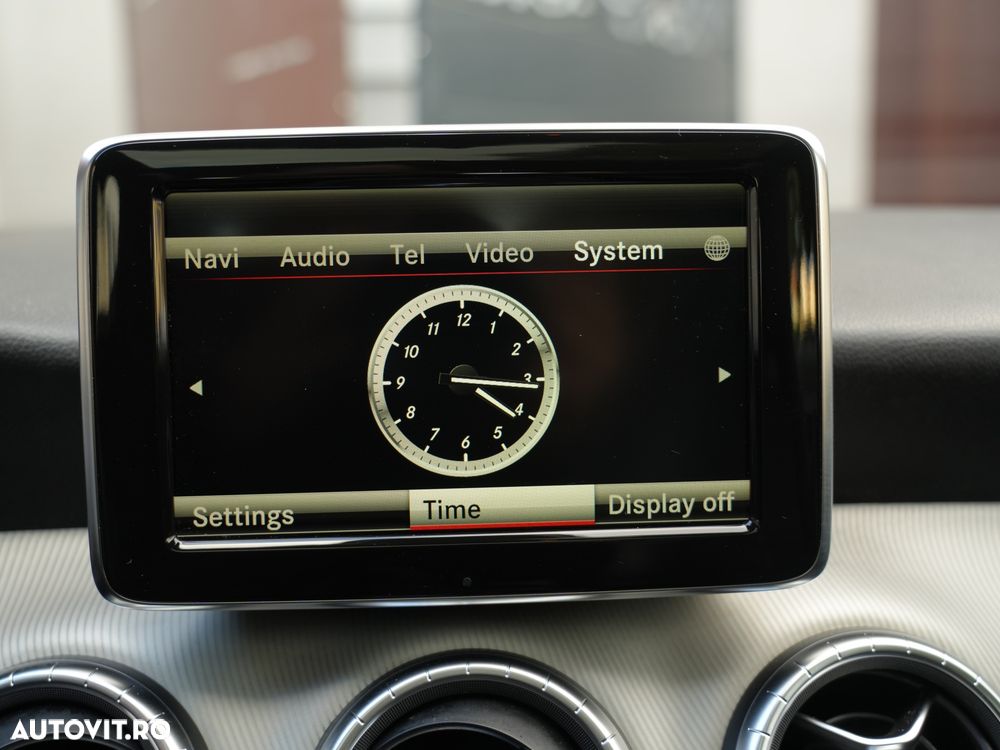 Mercedes-Benz CLA 200 - 11