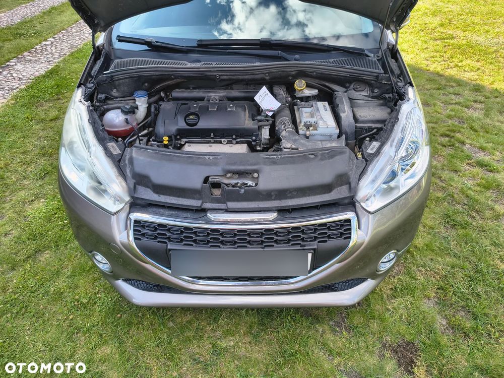 Peugeot 208 1.4 VTi Active - 12