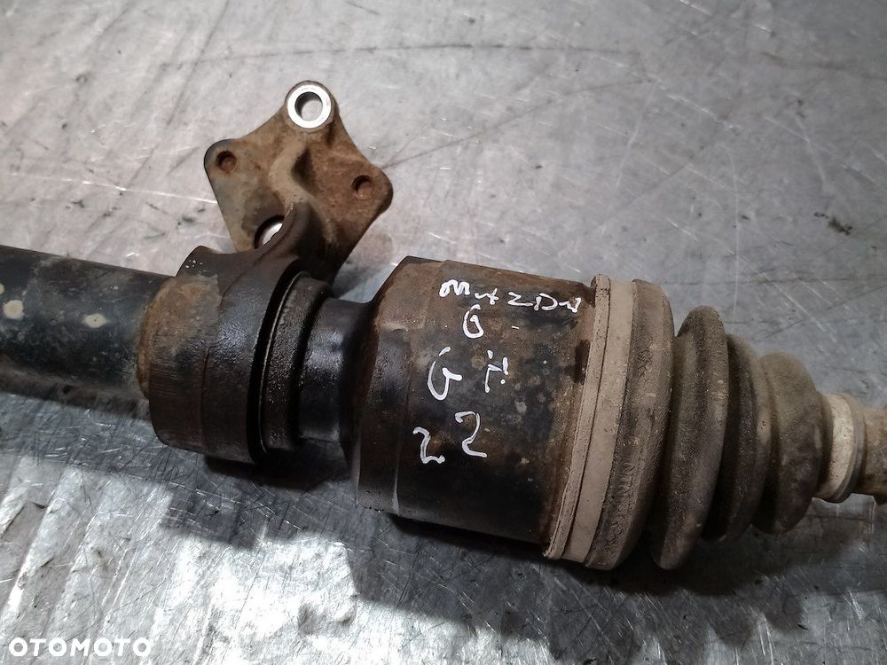PÓŁOŚ PRAWA PRZÓD MAZDA 6 II 2.2 - 4