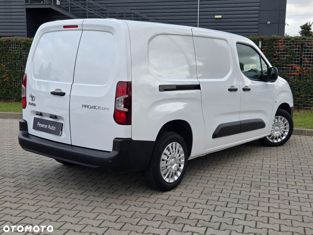 Toyota PROACE CITY - 24
