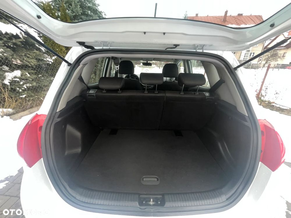 Kia Venga 1.4 Business Line - 7