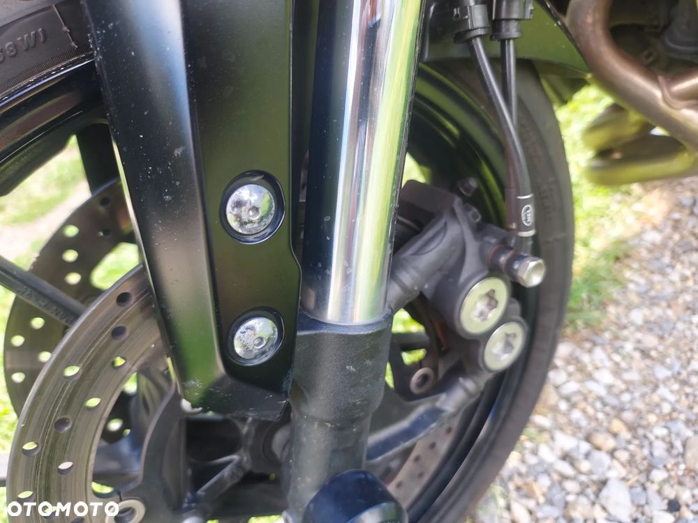 Yamaha MT - 15
