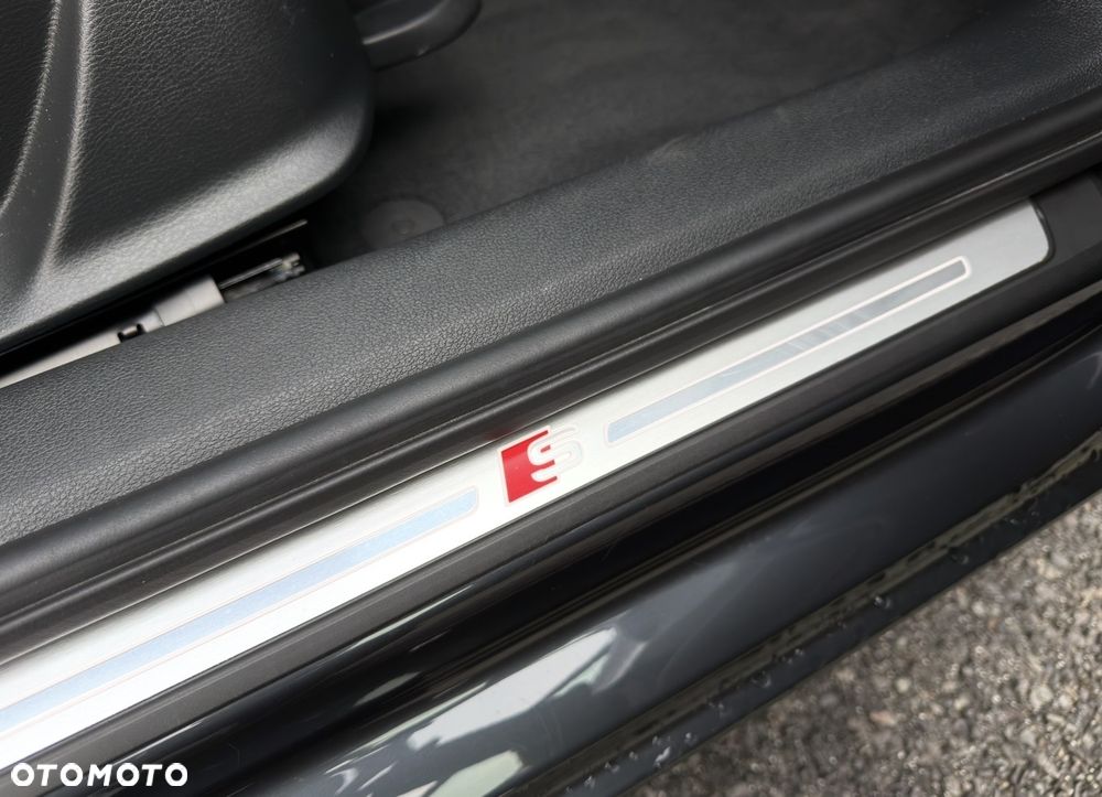 Audi A4 Avant 35 TFSI S line - 40