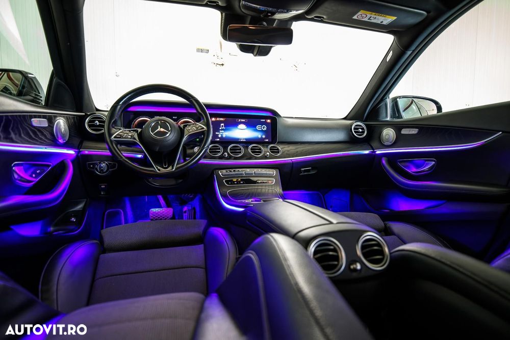 Mercedes-Benz E - 10