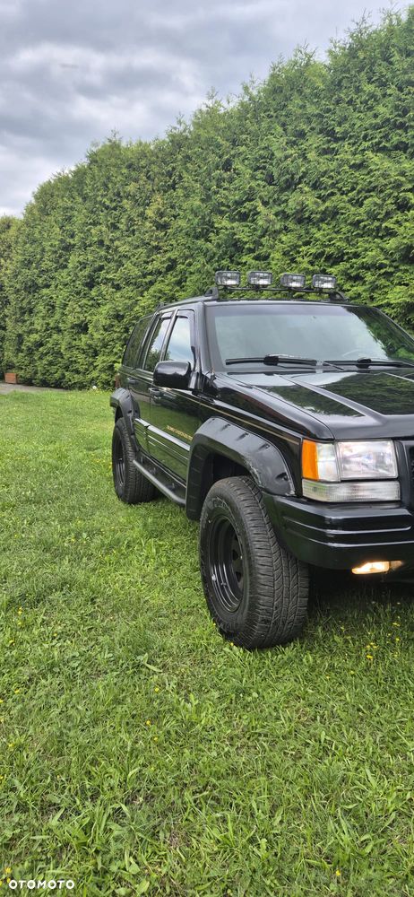 Jeep Grand Cherokee - 2