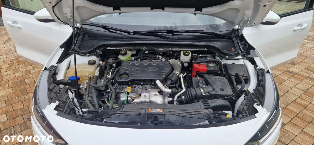Ford Focus 1.5 EcoBlue Connected - 14
