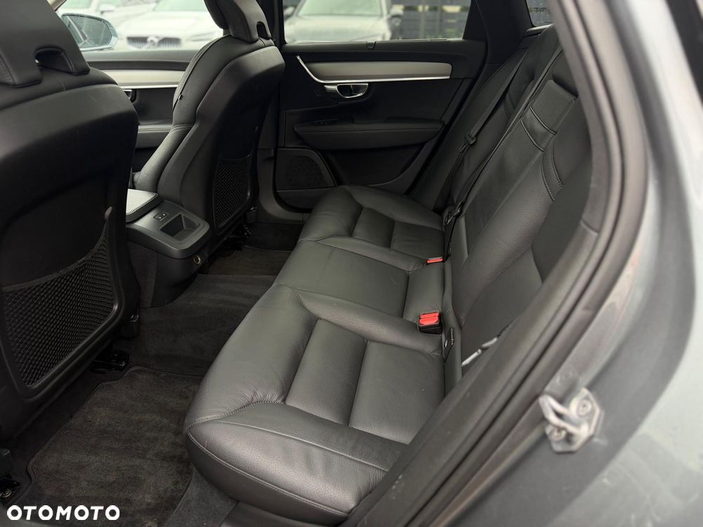 Volvo V90 D4 AWD Geartronic Inscription - 36