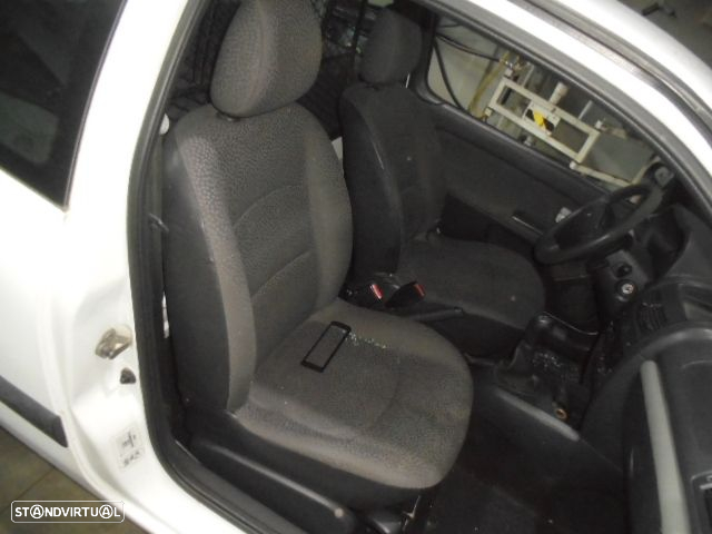 Carro MOT: K9K700 K9K704   K9K740  K9K7400  CXVEL:JH3193 RENAULT CLIO 2 2007 1.5DCI 65CV 3P BRANCO DIESEL - 5