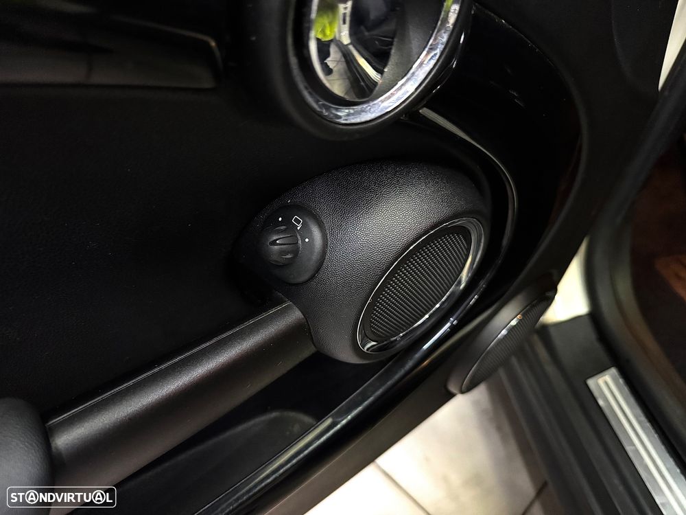 MINI 3 Portas One 1.4 - 13
