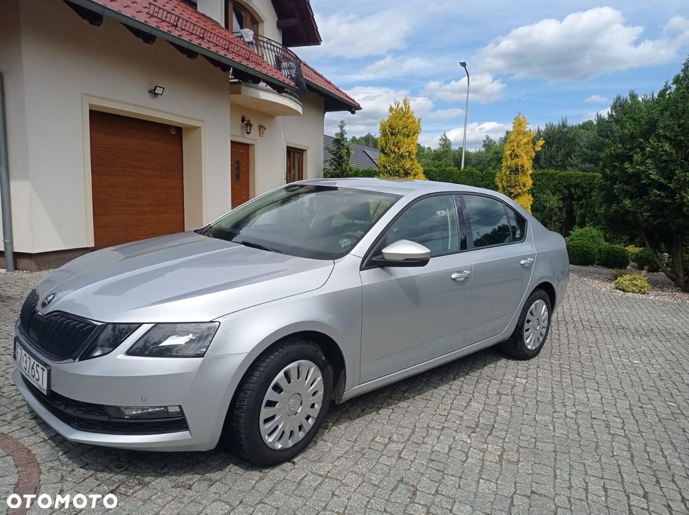 Skoda Octavia 1.6 TDI SCR Ambition - 1
