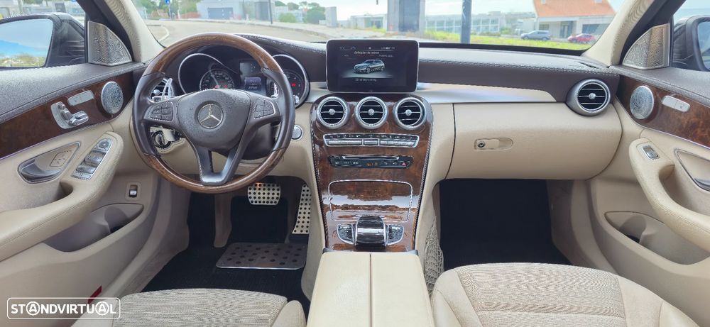 Mercedes-Benz C 250 - 13