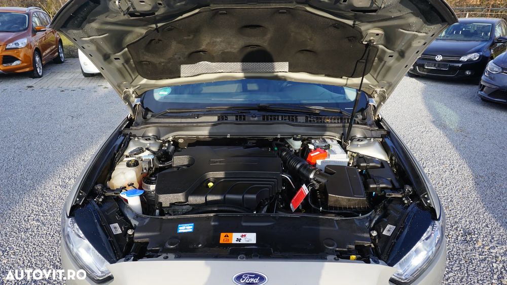 Ford Mondeo 2.0 TDCi ECOnetic Start-Stopp Business Edition - 33