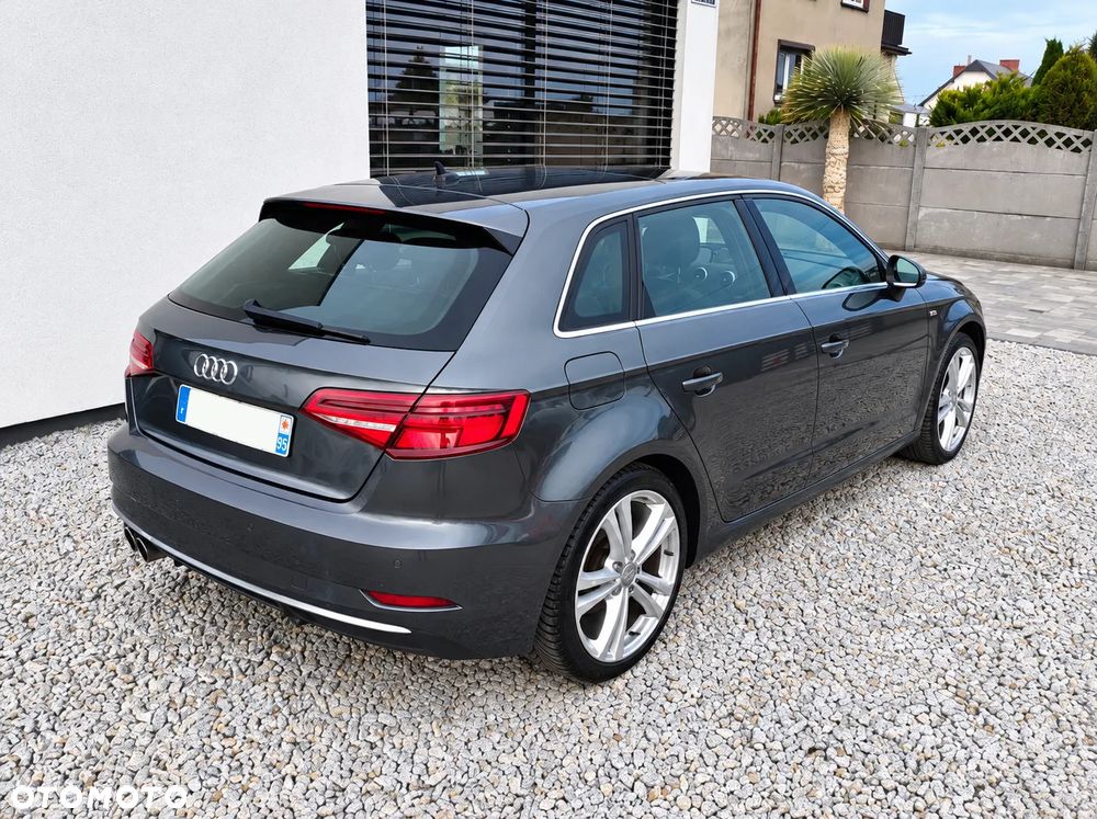 Audi A3 Sportback - 3