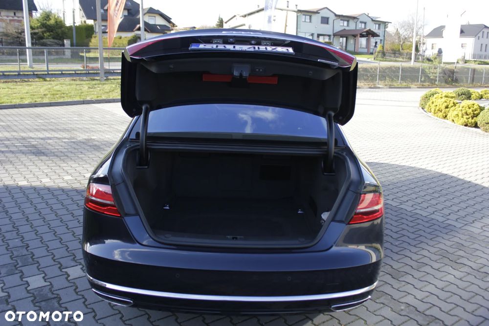 Audi A8 4.2 TDI clean diesel L Quattro - 11