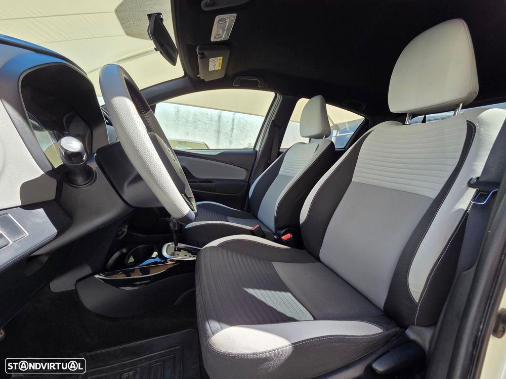 Toyota Yaris 1.5 HSD Comfort - 15