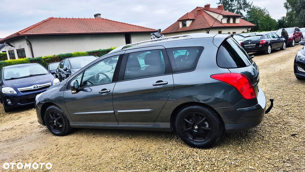 Peugeot 308 1.6 Premium Plus - 22