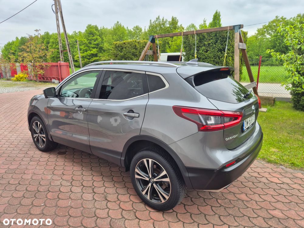 Nissan Qashqai 1.7 dCi 4x4 N-Connecta Xtronic - 9