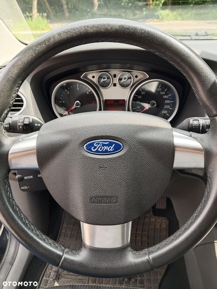 Ford Focus 2.0 TDCi DPF Trend - 12