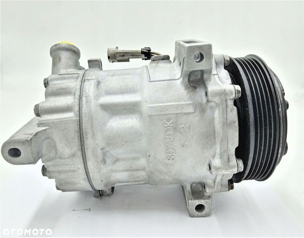 sprężarka klimatyzacji opel signum vectra c saan 9-3 1.6i 1.8i 2.0 turbo - 4