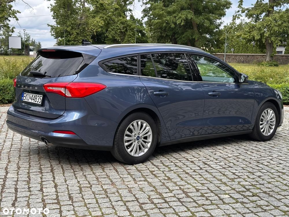 Ford Focus 1.5 EcoBlue Start-Stopp-System TITANIUM STYLE - 17