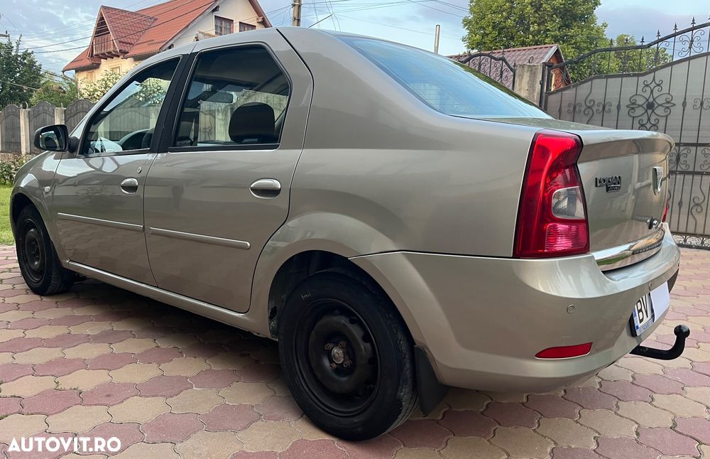 Dacia Logan - 2