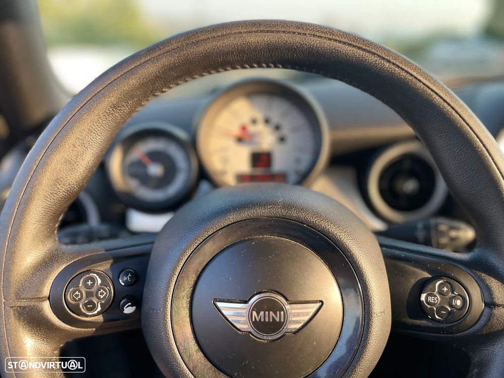 MINI Cabrio Cooper D - 10