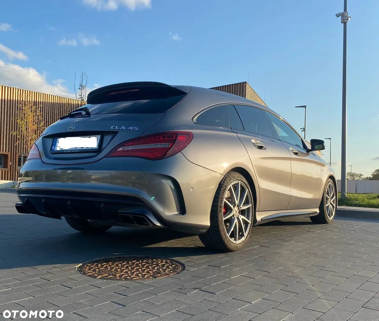Mercedes-Benz CLA AMG 45 4-Matic - 11
