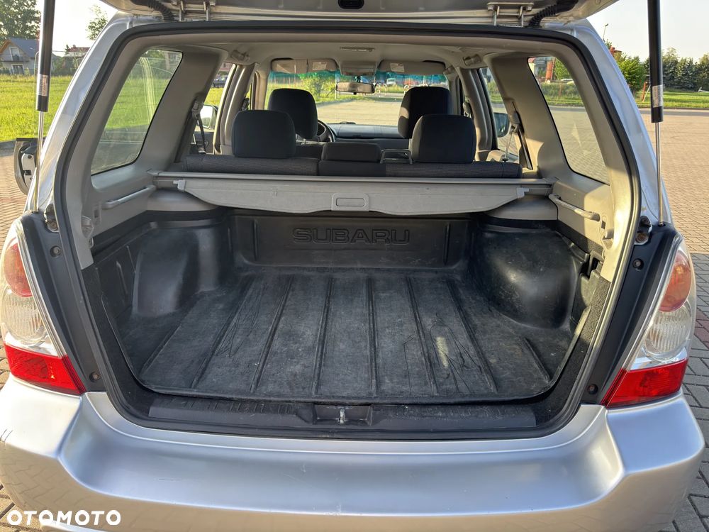 Subaru Forester 2.0 XG Trend - 11