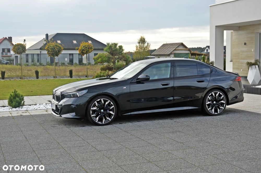 BMW Seria 5 - 12
