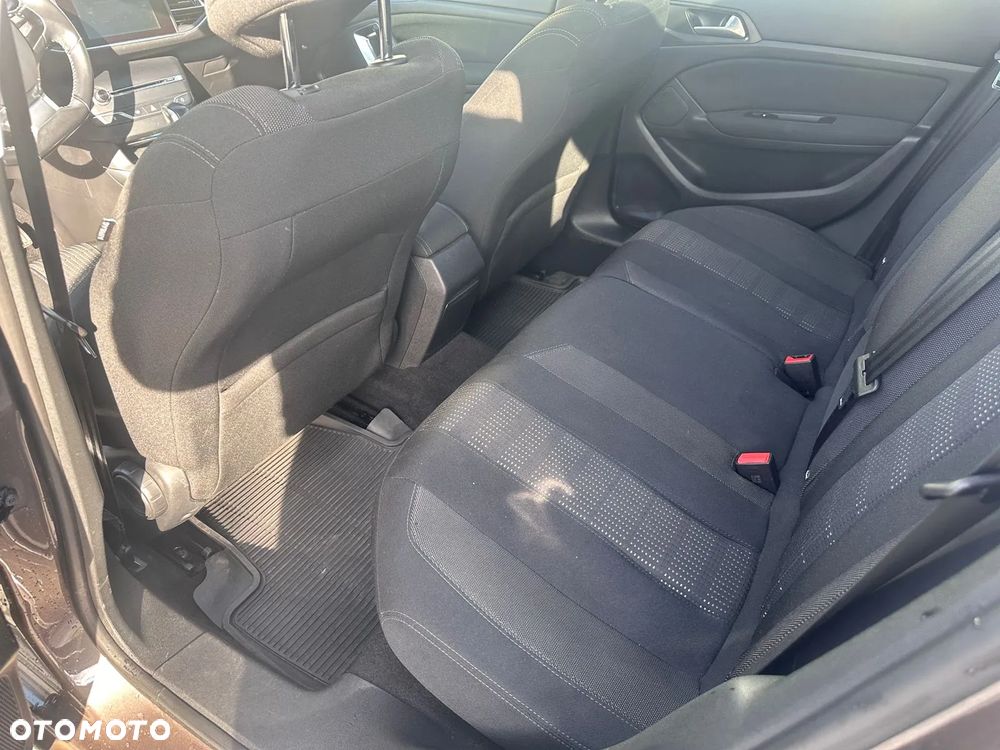 Peugeot 308 - 15