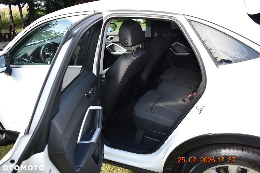 Audi Q3 Sportback 35 TFSI mHEV S tronic - 11