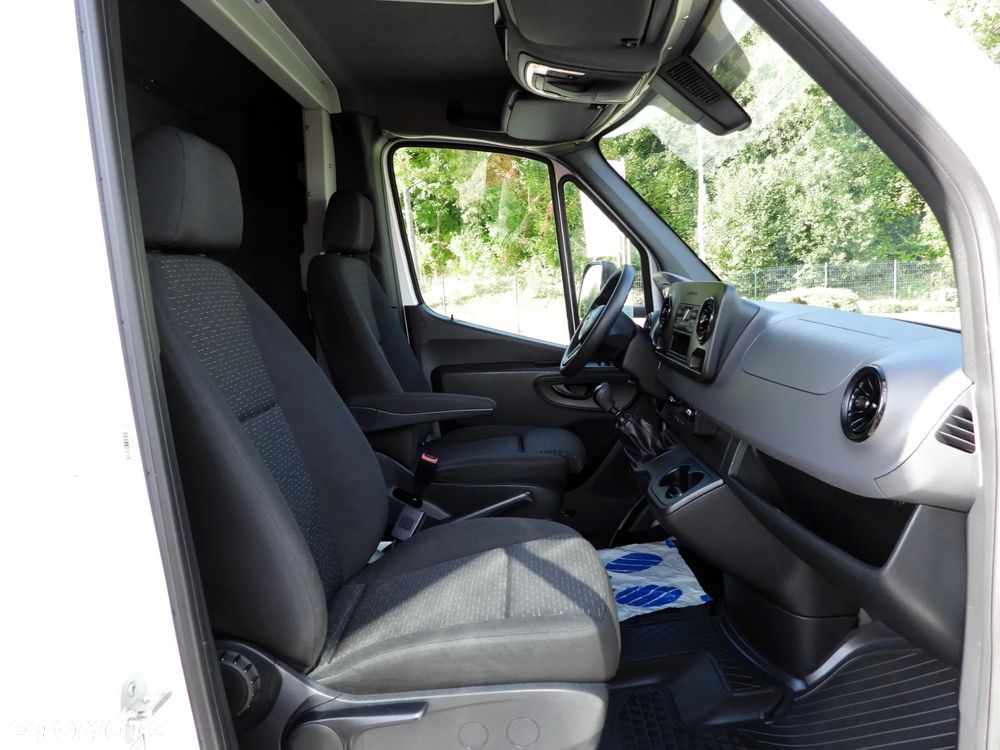 Mercedes-Benz SPRINTER 316 PLANDEKA 8 PALET KLIMA WEBASTO TEMPOMAT - 32
