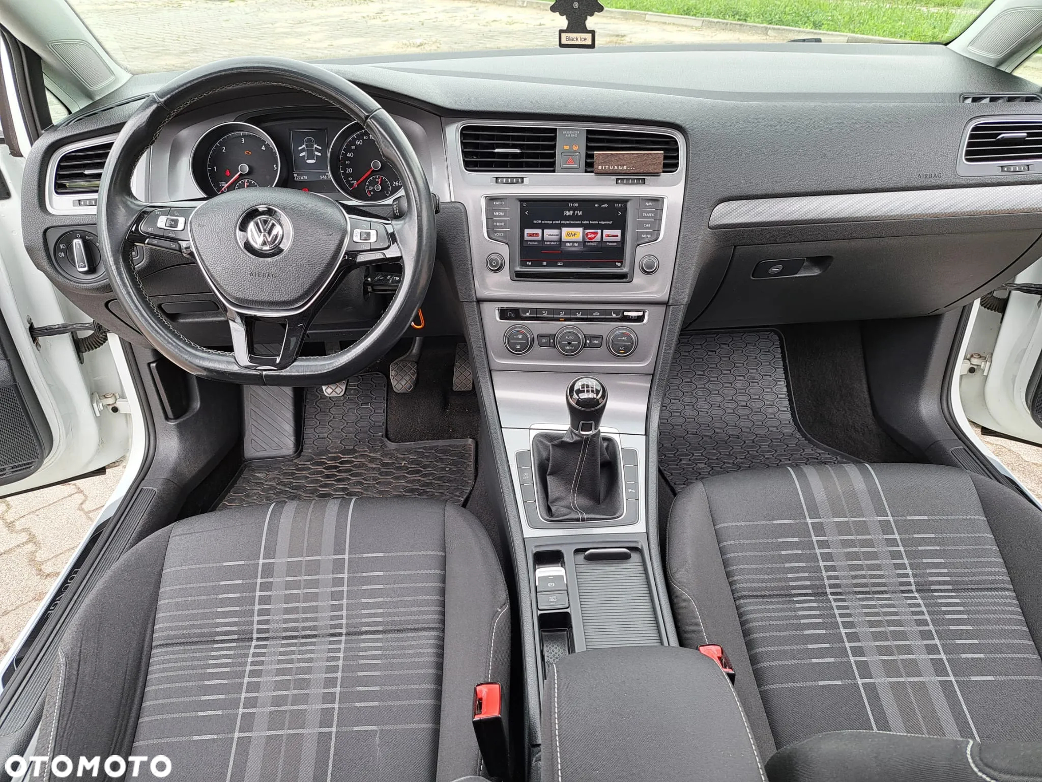 Volkswagen Golf VII 2.0 TDI BMT Highline - 14