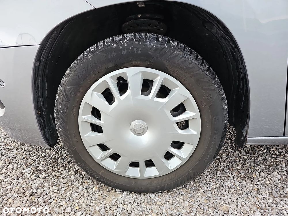 Opel Combo - 9