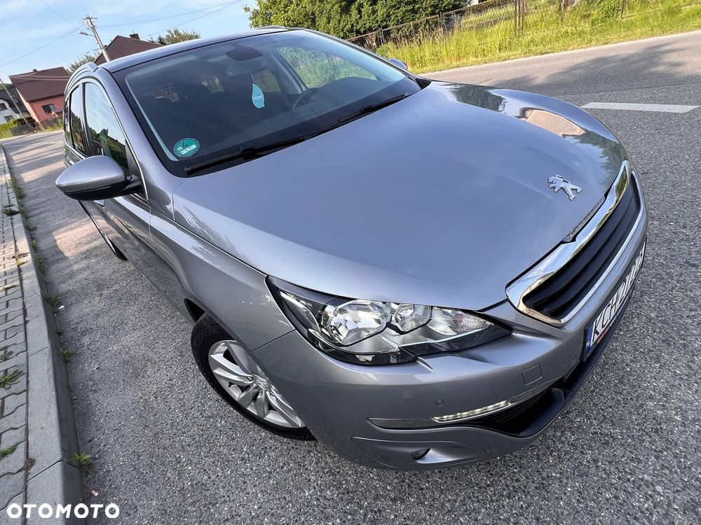 Peugeot 308 SW 1.6 BlueHDi Allure S&S - 12