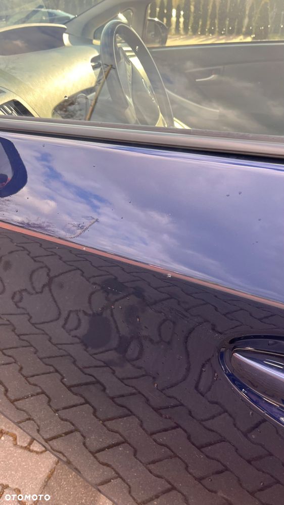 Toyota Prius (Hybrid) - 18